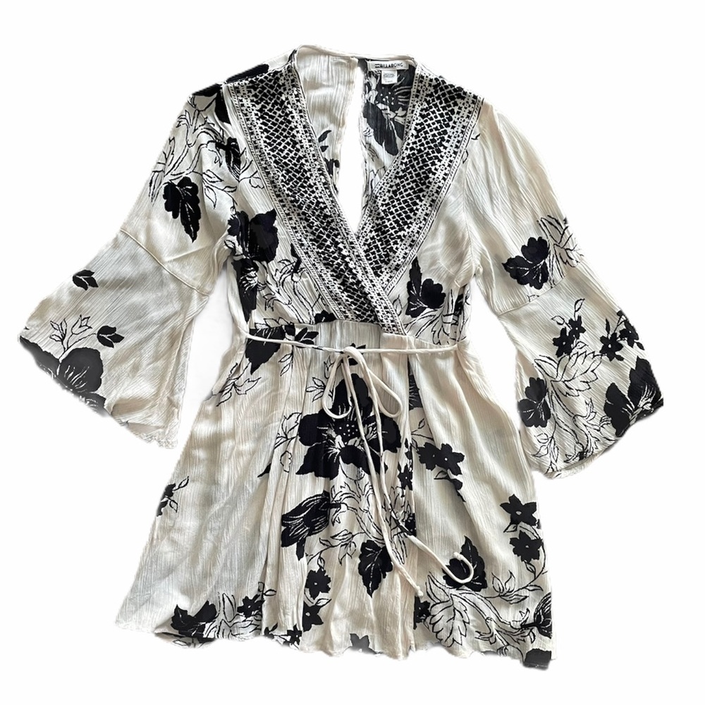 Billabong Divine Boho Floral Wrap Dress - Picture 10 of 15